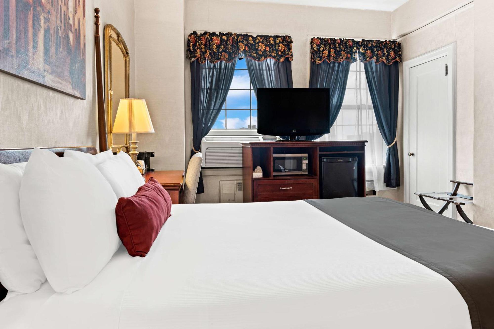 Genetti Hotel, Surestay Collection By Best Western Williamsport Bagian luar foto