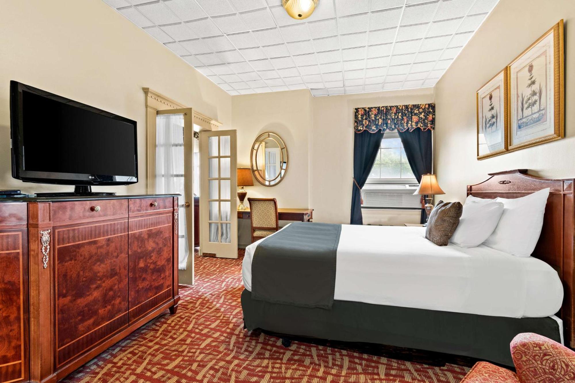 Genetti Hotel, Surestay Collection By Best Western Williamsport Bagian luar foto