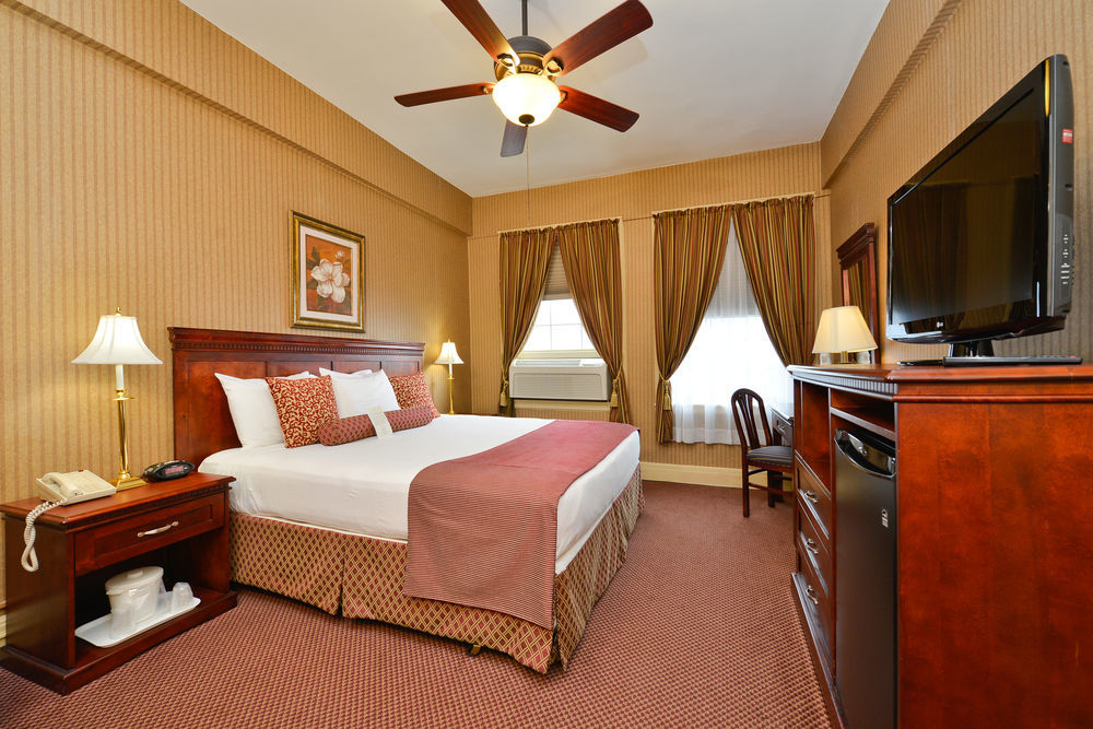 Genetti Hotel, Surestay Collection By Best Western Williamsport Bagian luar foto