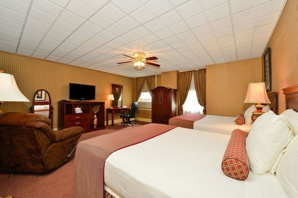 Genetti Hotel, Surestay Collection By Best Western Williamsport Bagian luar foto