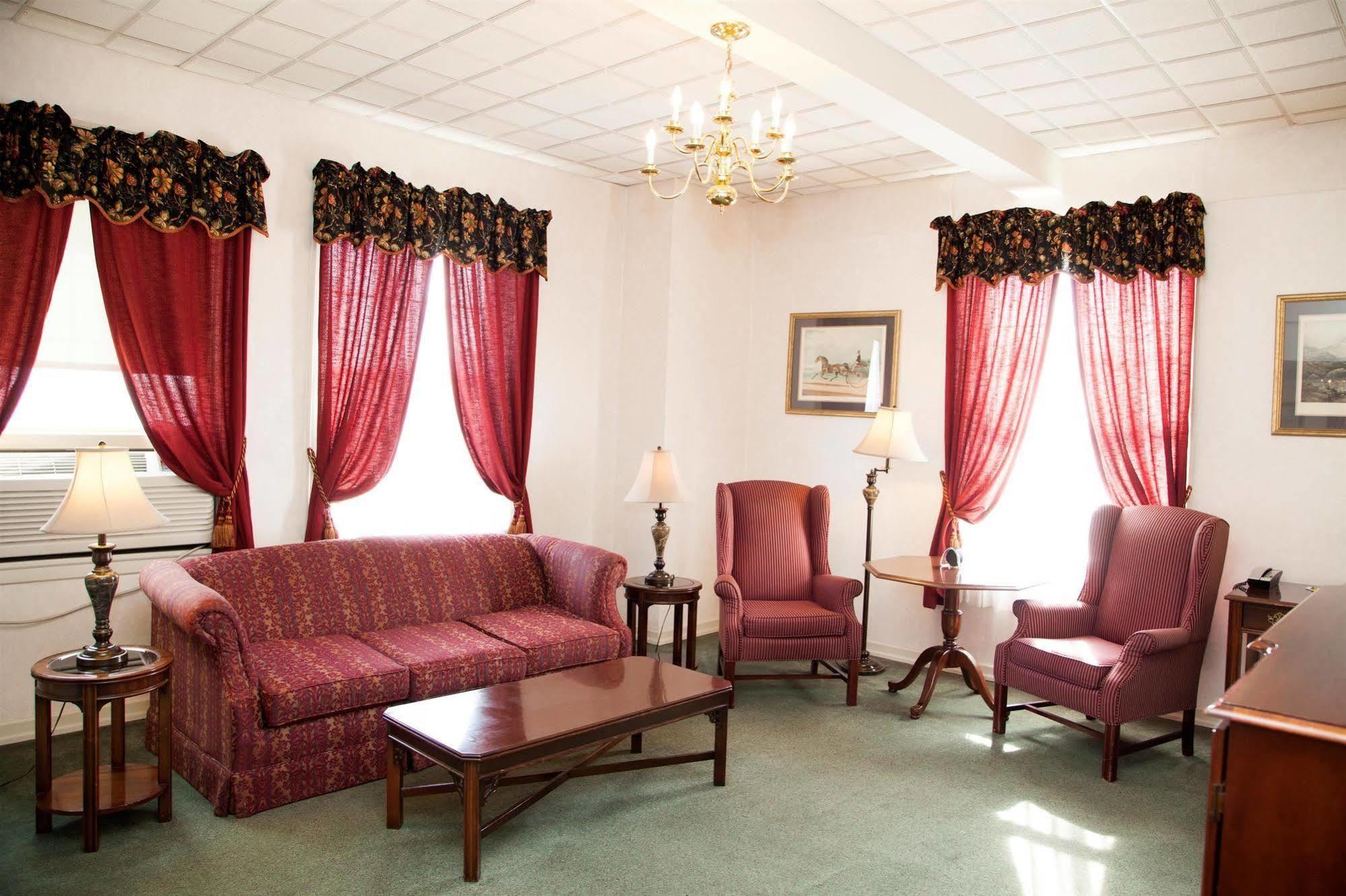 Genetti Hotel, Surestay Collection By Best Western Williamsport Ruang foto