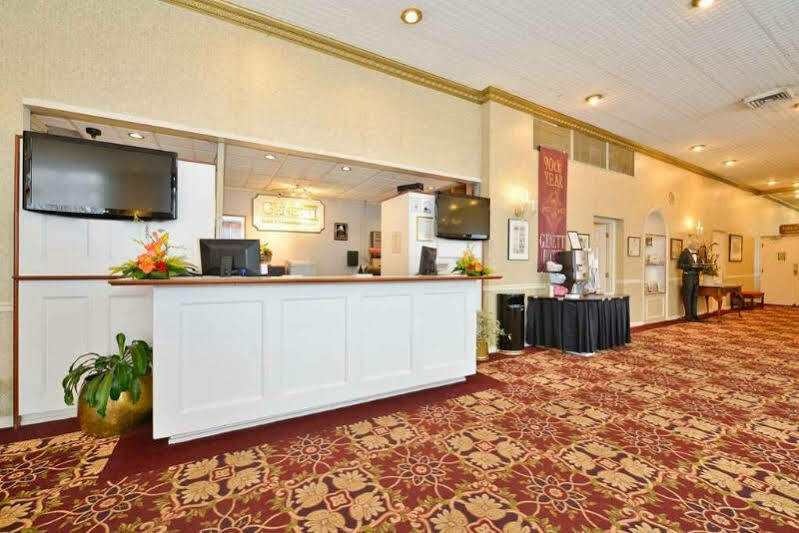 Genetti Hotel, Surestay Collection By Best Western Williamsport Bagian luar foto
